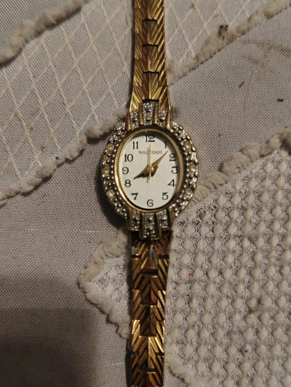 WALTHAM 12 Diamonds Gold Tone Quartz Analog Women's Watch Needs Battery